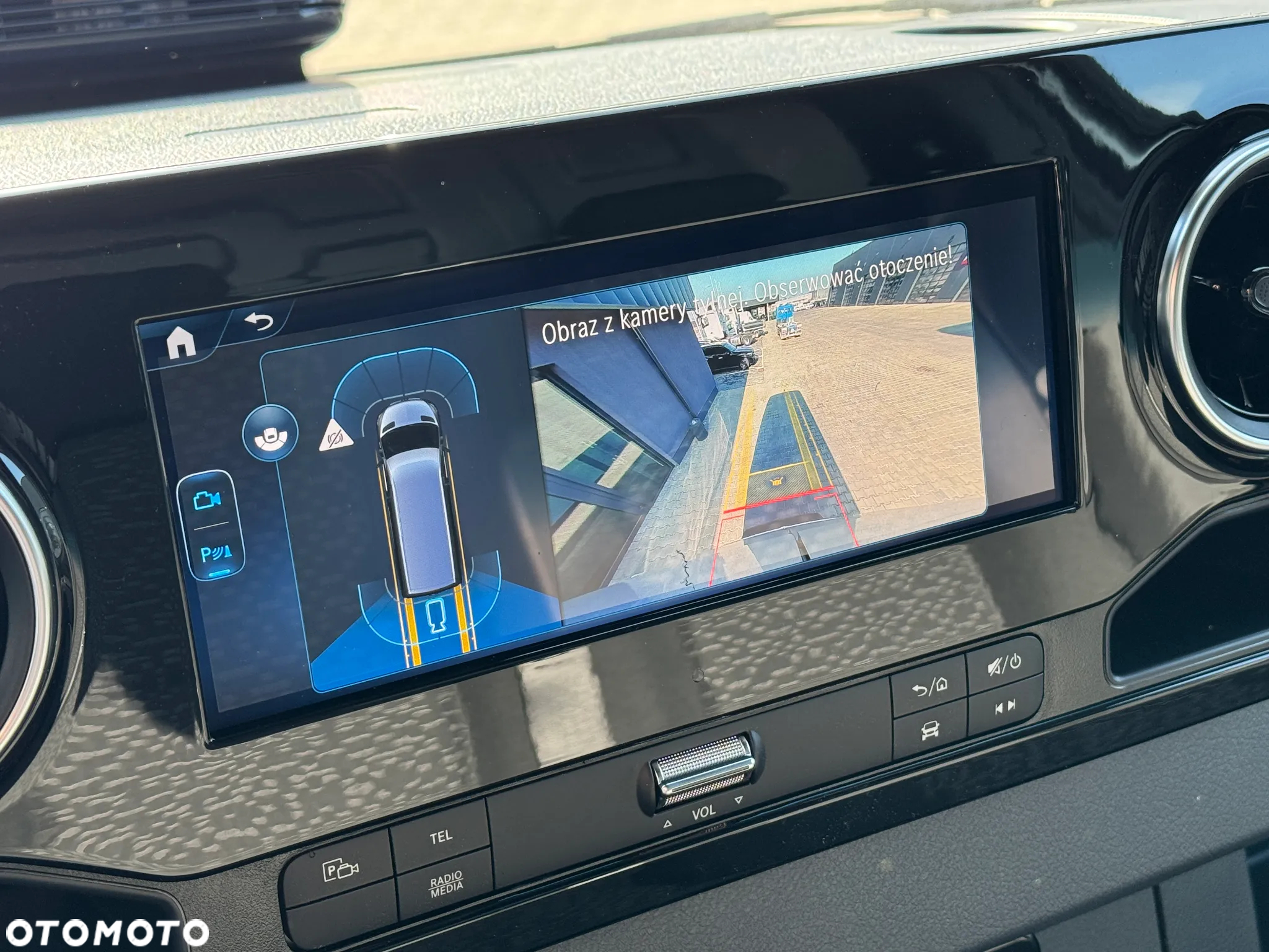 Mercedes-Benz Sprinter - 20