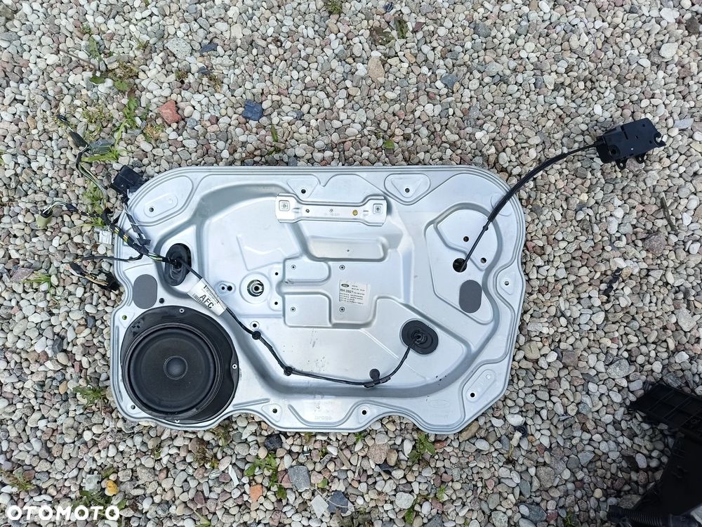 PODNOŚNIK SZYBY PRZEDNI PRAWY PRZÓD  FORD FOCUS C-MAX 2007 - 1