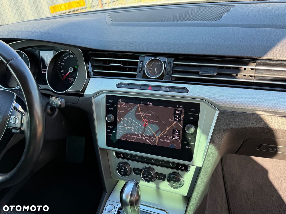 Volkswagen Passat 2.0 TDI BMT Highline DSG - 12