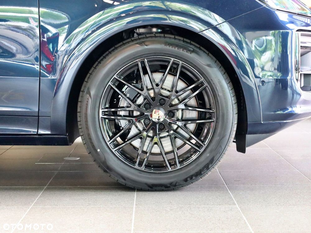 Porsche Cayenne - 34