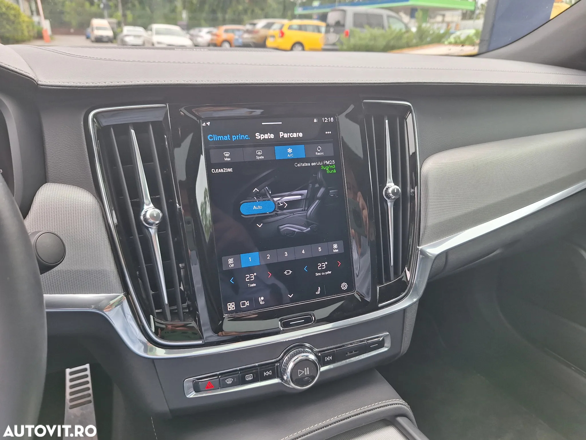 Volvo S90 B5 D AWD Geartronic RDesign - 26