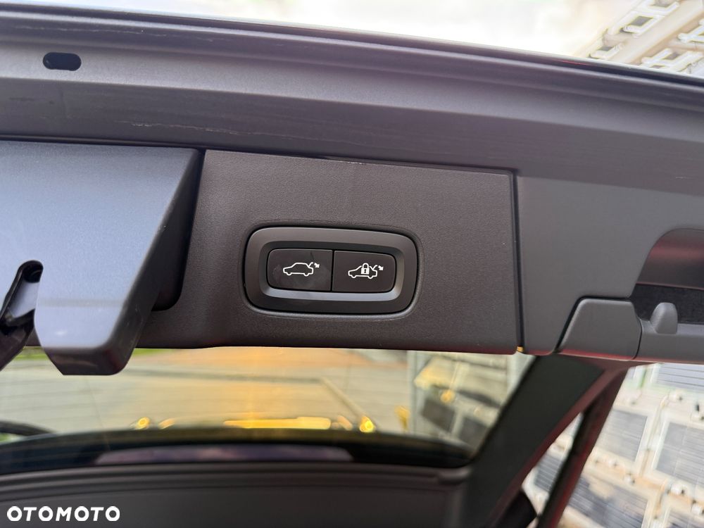 Volvo V90 D4 Geartronic R Design - 10