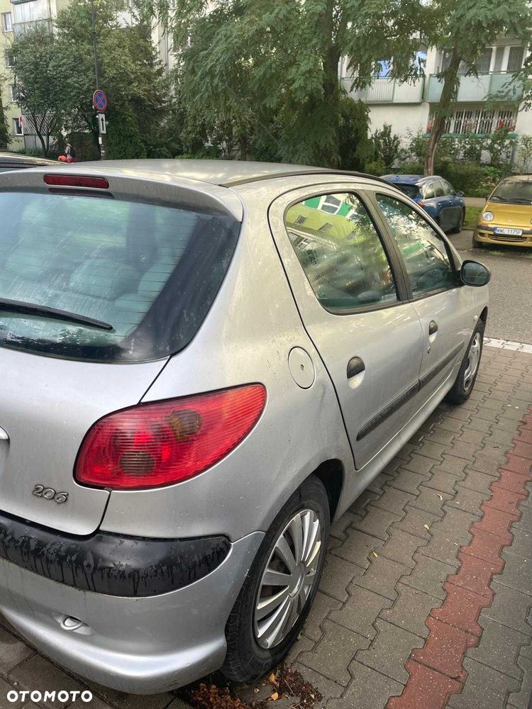 Peugeot 206 - 3