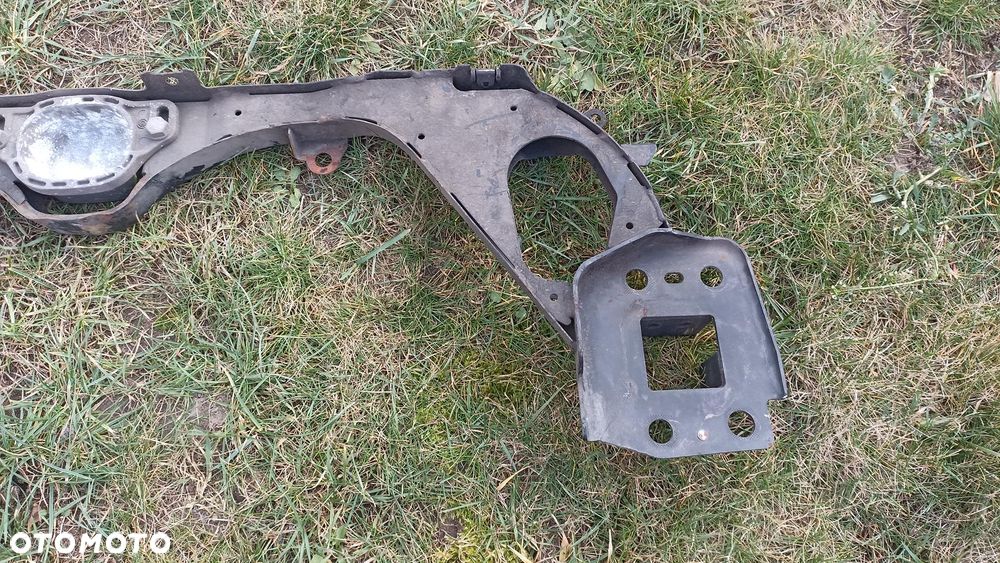 AUDI A6 C6 BELKA RURA INTERCOOLERA 4F0199521 - 9