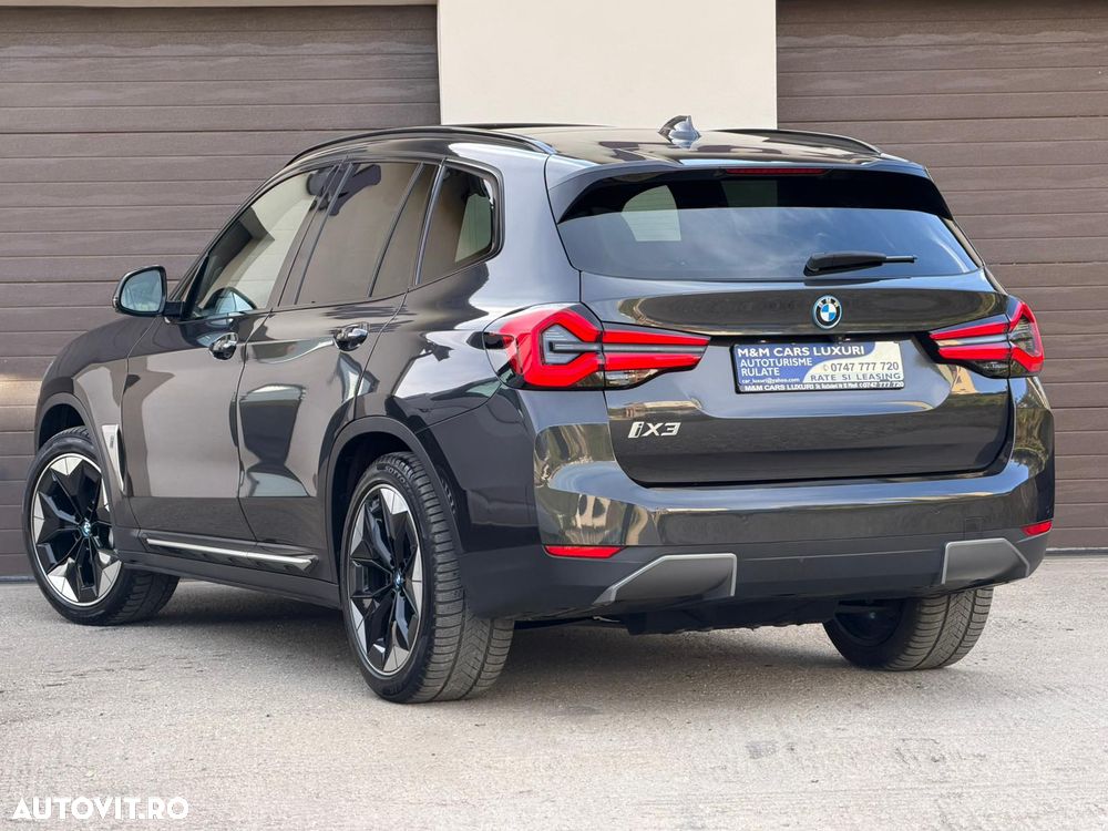 BMW iX3 Inspiring - 7