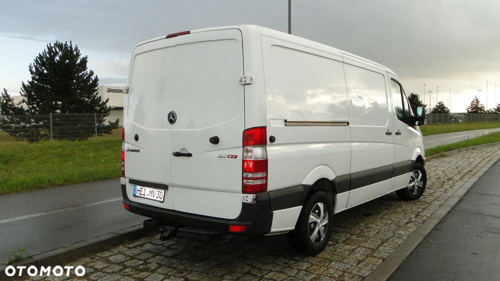 Mercedes-Benz Sprinter - 3