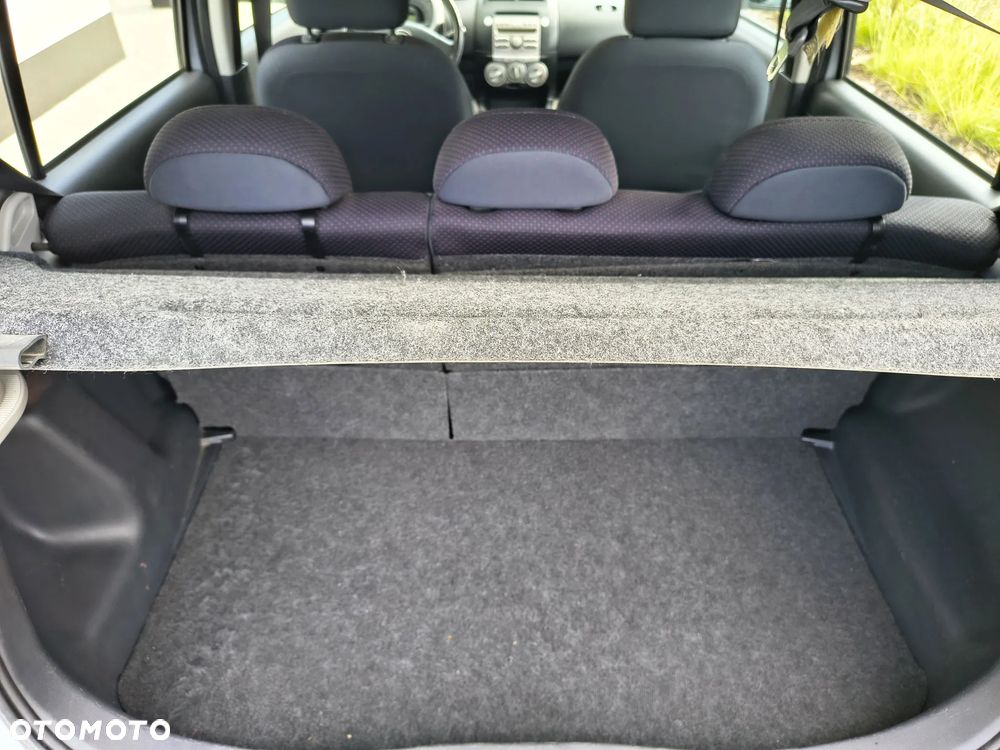 Daihatsu Sirion 1.3 - 25