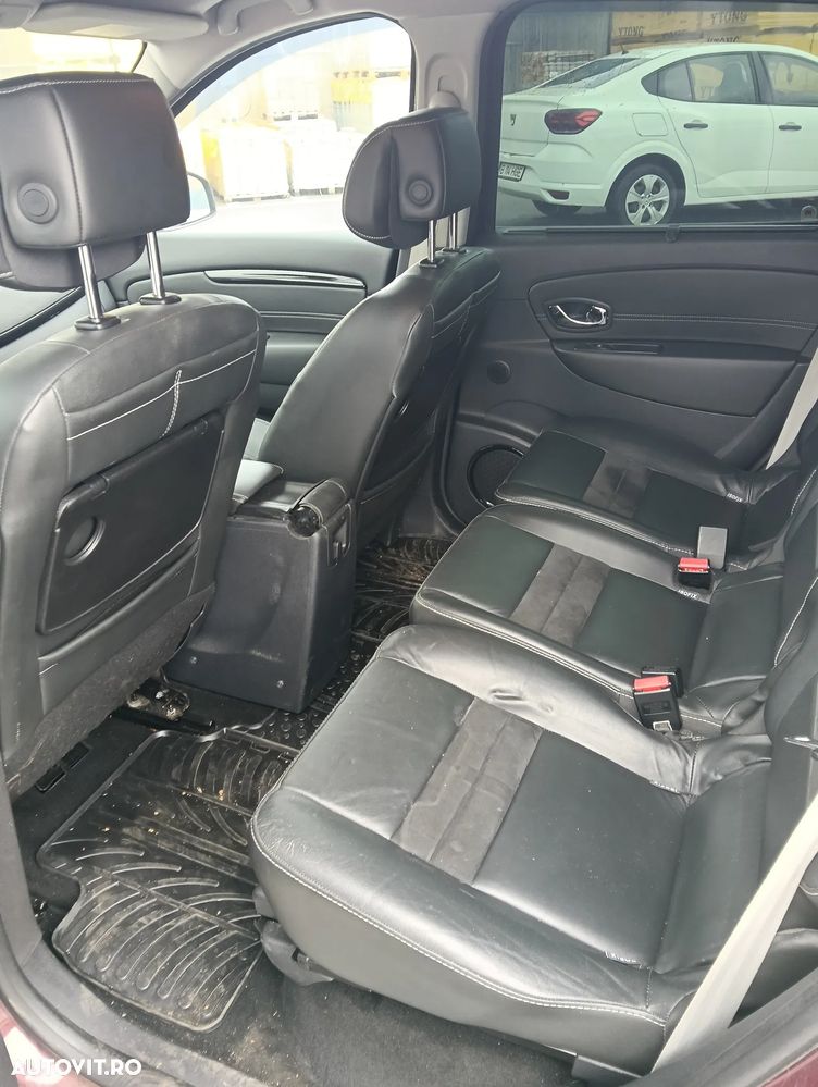 Renault Scenic - 5