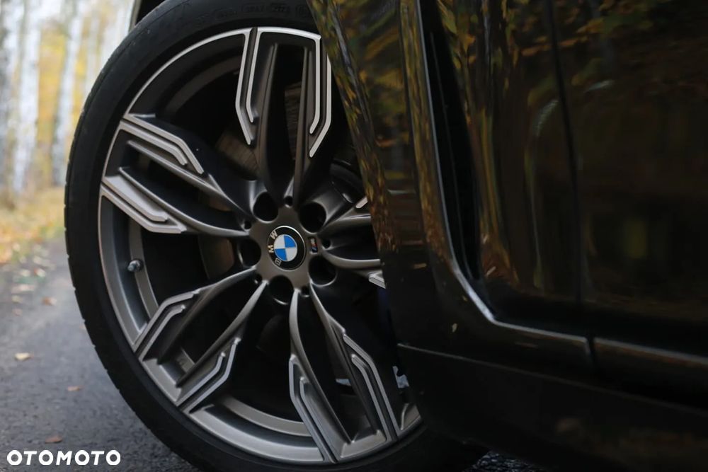 BMW Seria 7 M760Li xDrive - 11
