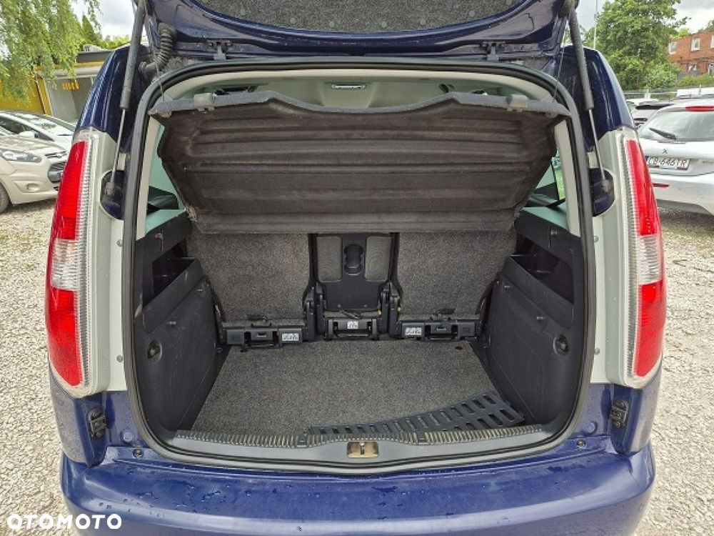 Skoda Roomster - 18