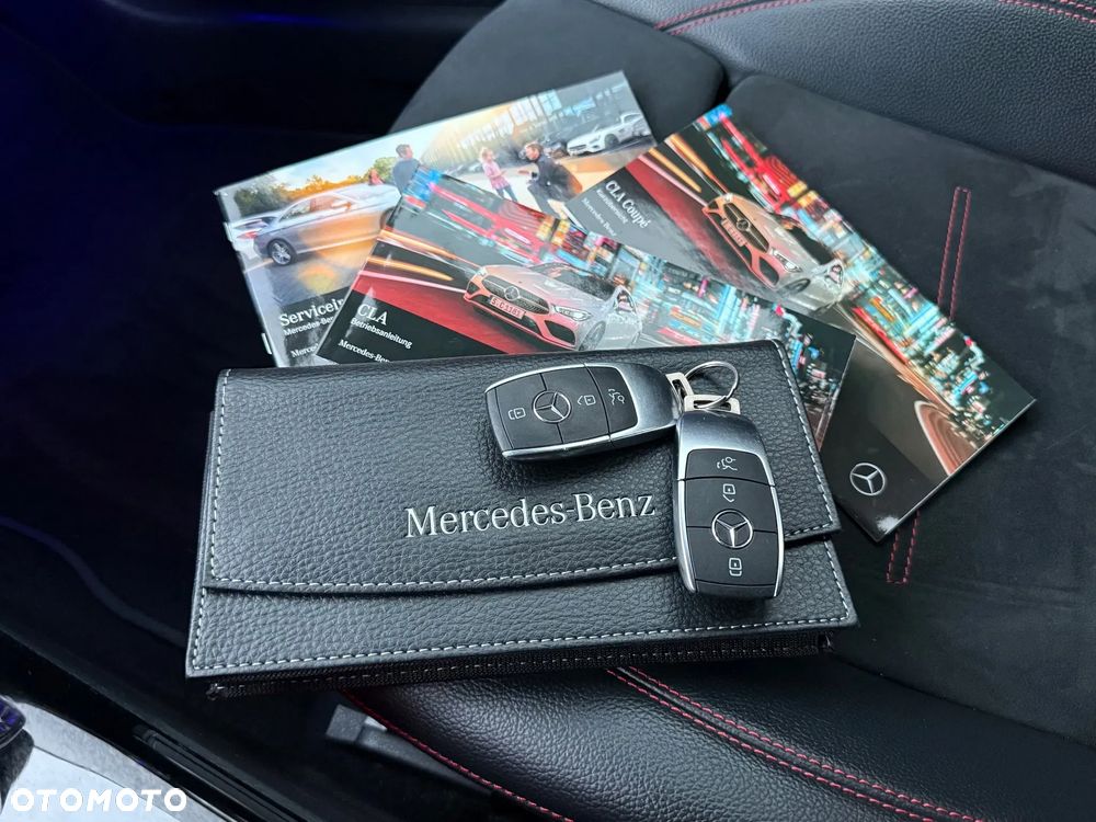 Mercedes-Benz CLA 180 7G-DCT AMG Line - 27