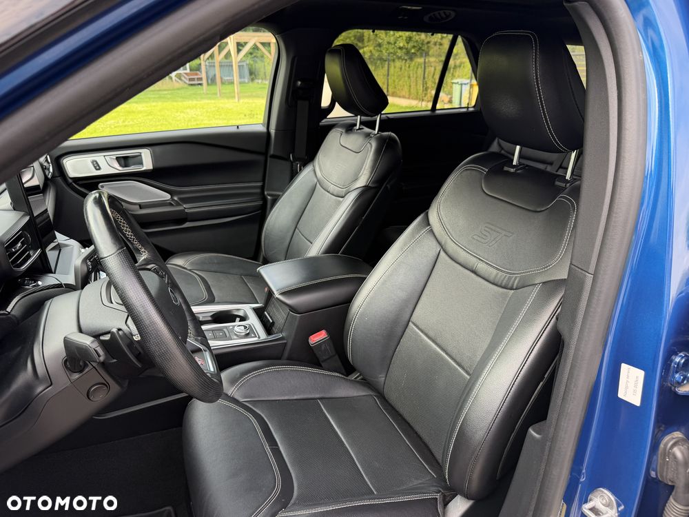 Ford Explorer - 10