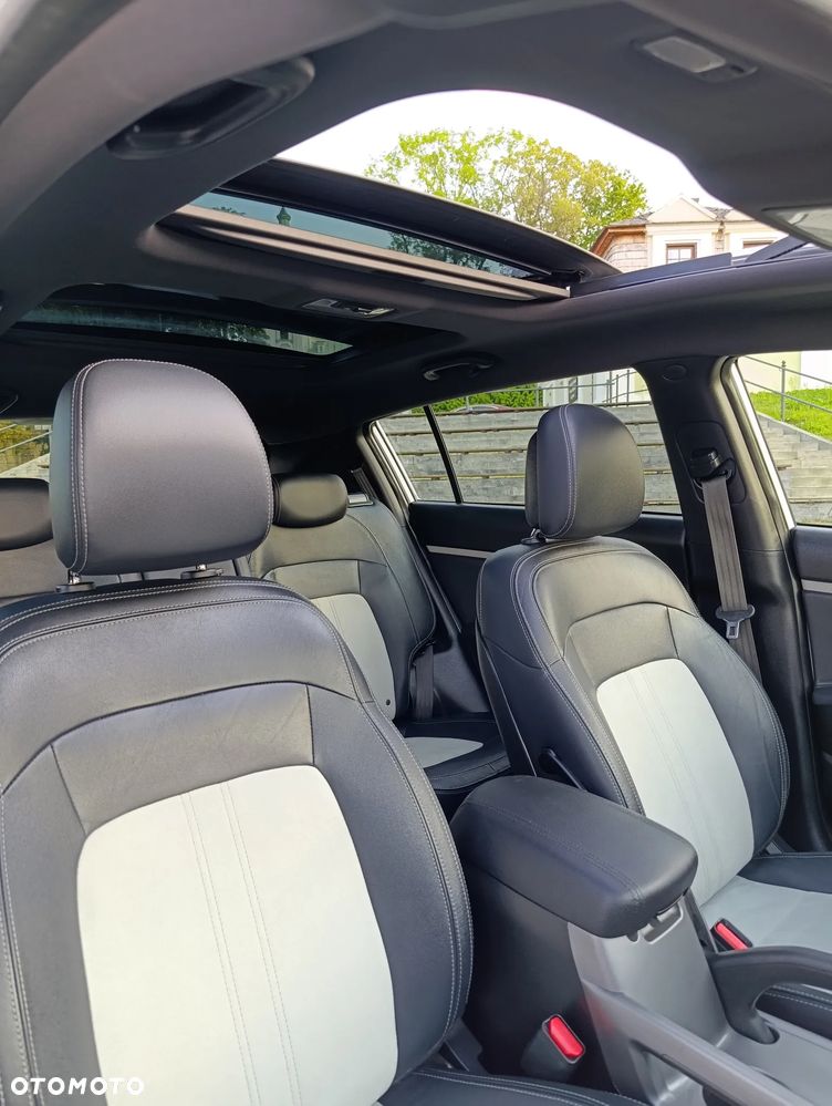 Kia Sportage - 10