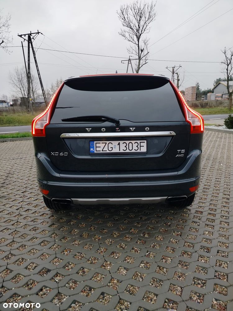 Volvo XC 60 T5 AWD Momentum EU6 - 7