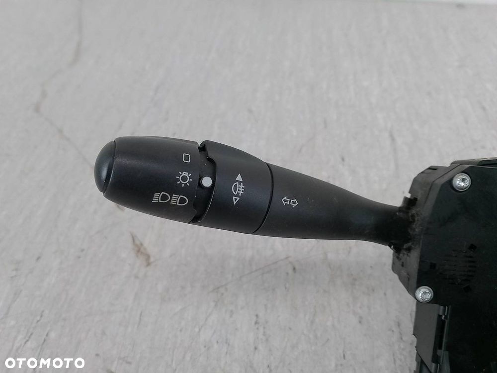 PRZEŁĄCZNIK ZESPOLONY CITROEN C3 96488203XT   COM2002 1.1 B - 7