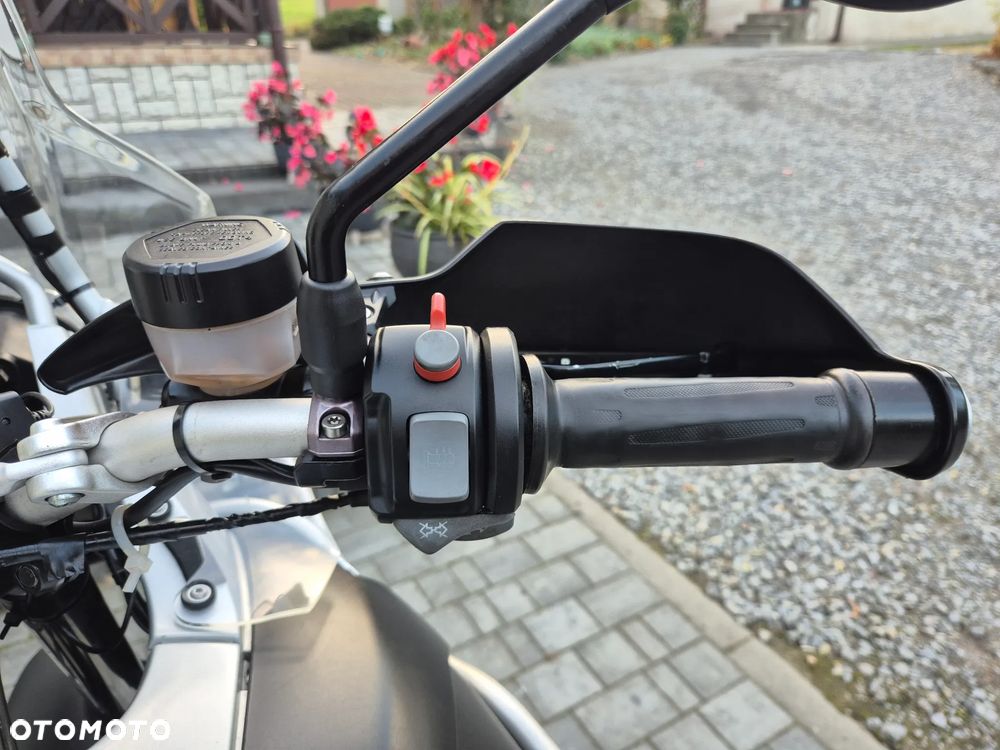 BMW R - 24