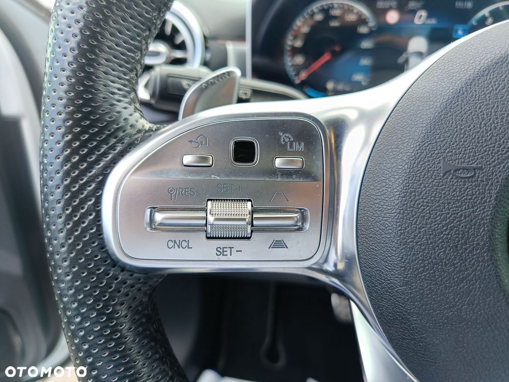 Mercedes-Benz Klasa A 35 AMG 4-Matic 7G-DCT - 16