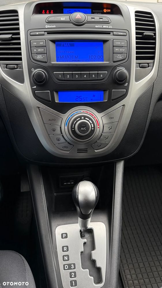 Hyundai ix20 1.6 Comfort - 21