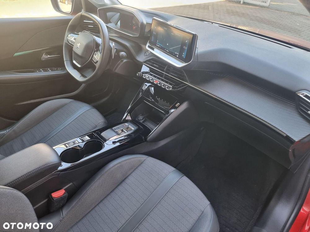 Peugeot 208 1.2 PureTech Allure Pack S&S EAT8 - 17