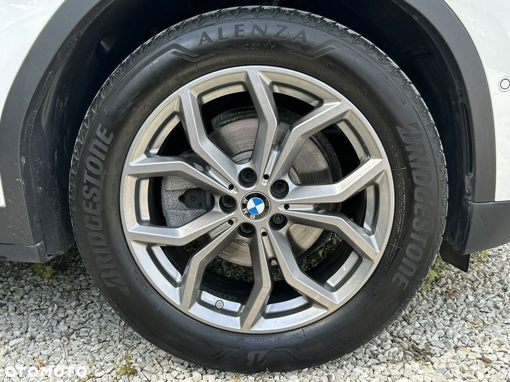 BMW X3 xDrive20d xLine - 33