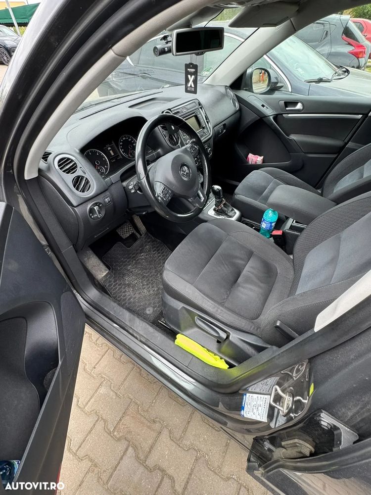 Volkswagen Tiguan - 8