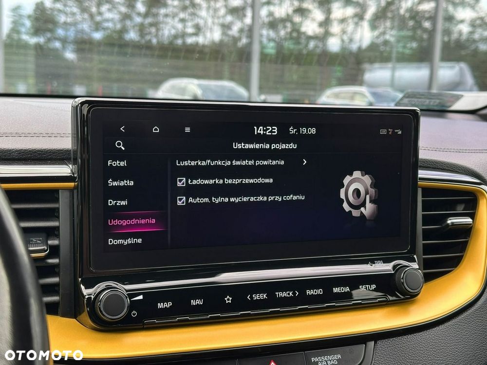 Kia XCeed 1.6 T-GDI L Business Line DCT - 30