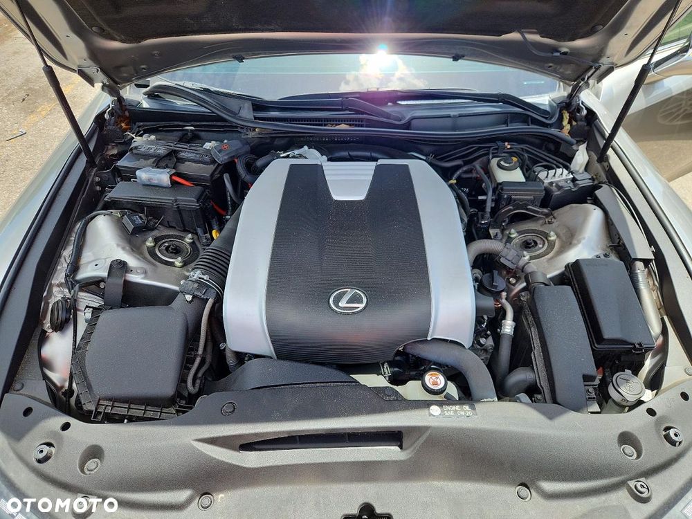 Lexus IS - 11