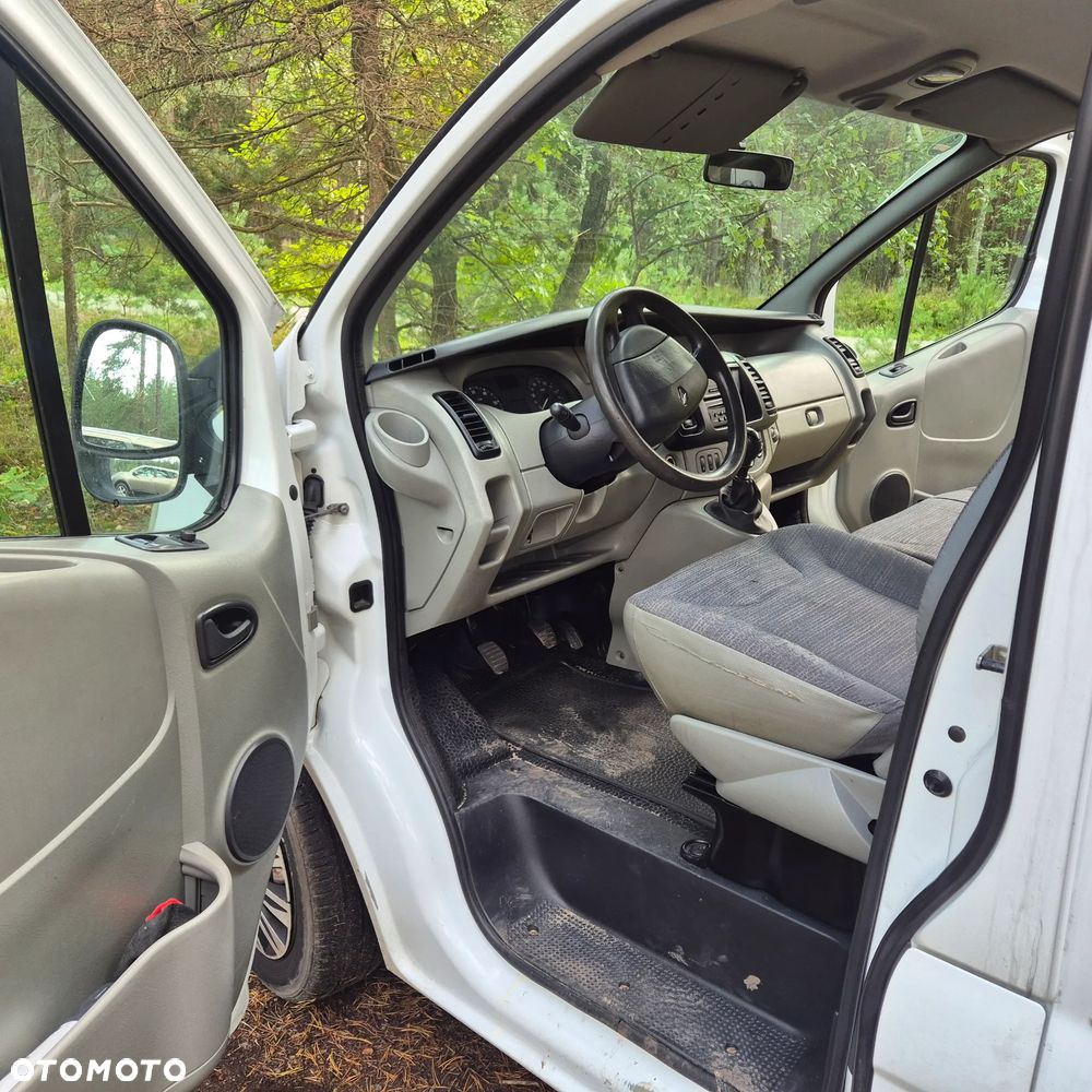 Renault Trafic - 9