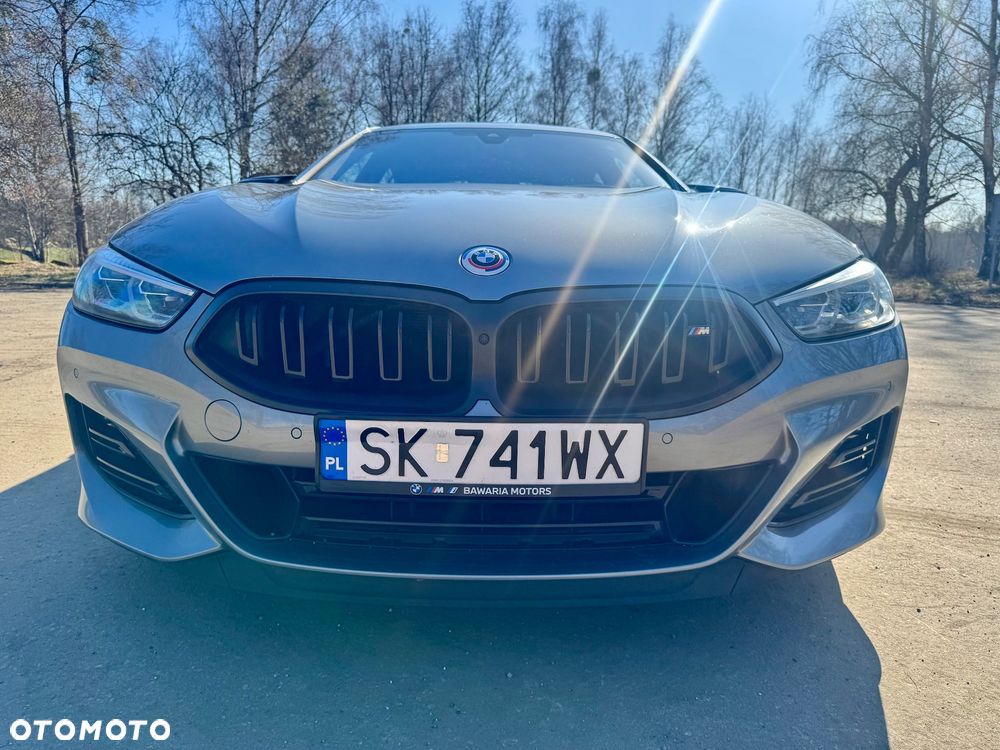 BMW Seria 8 - 32