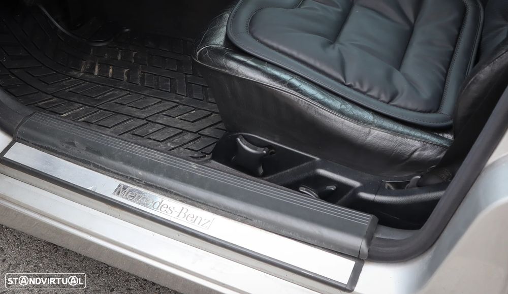 Mercedes-Benz E 220 - 14