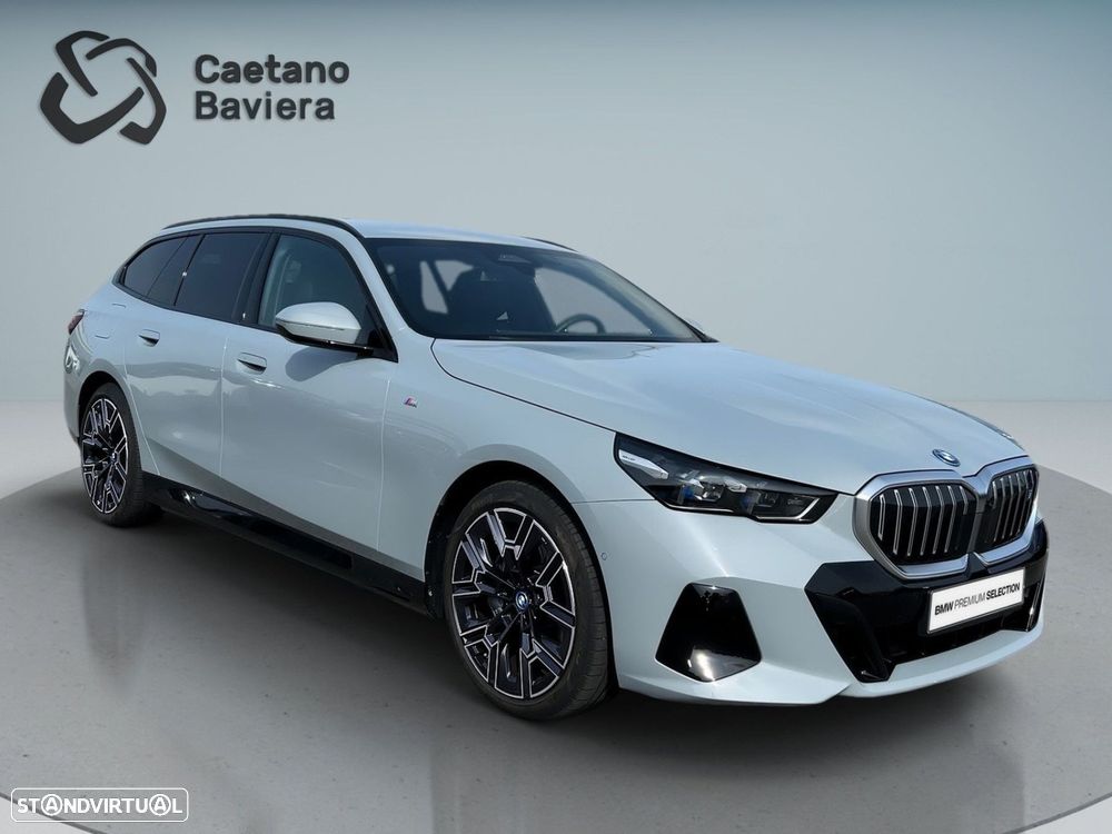 BMW i5 eDrive40 Pack Desportivo M - 9