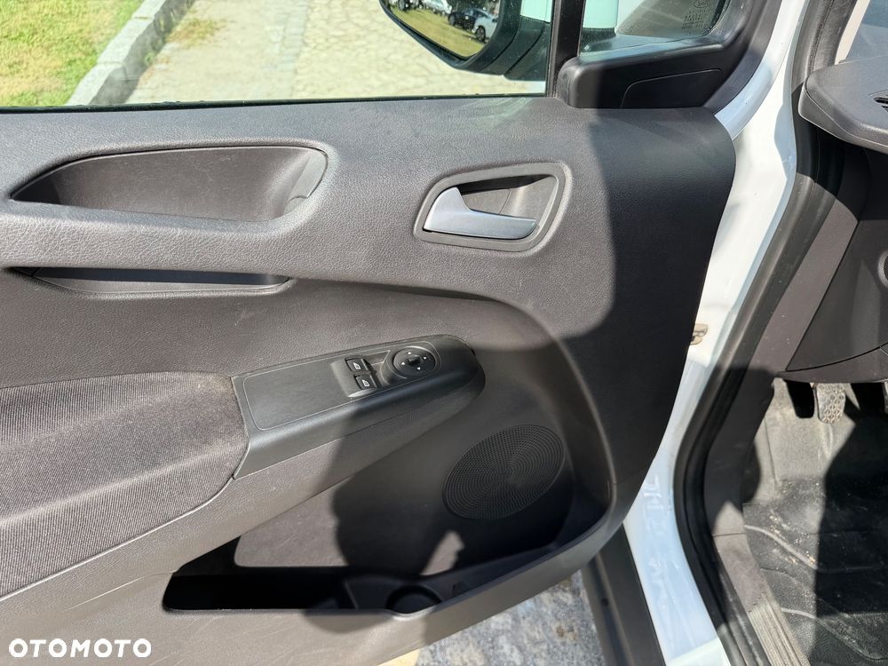 Ford Courier transit - 18