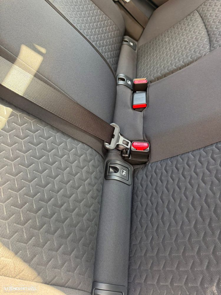 Toyota Yaris Cross 1.5 HDF Premiere Edition - 5