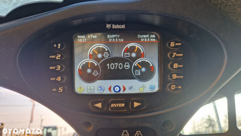 Bobcat S 450 - 16