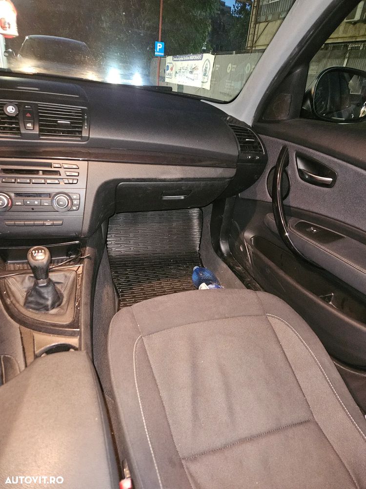 BMW Seria 1 116d - 17