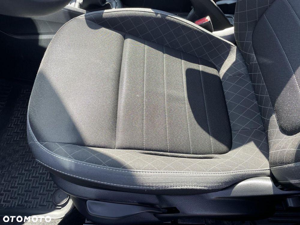 Skoda Fabia 1.0 TSI Ambition - 12