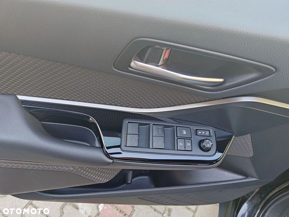 Toyota C-HR ver-2-0-hybrid-gr-sport - 18