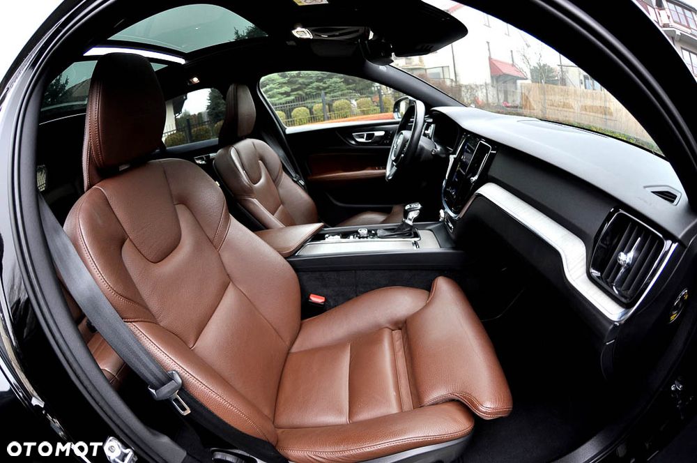 Volvo V60 T5 GPF Inscription - 28