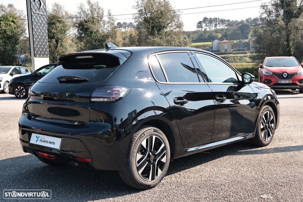 Peugeot 208 1.2 PureTech Allure - 5