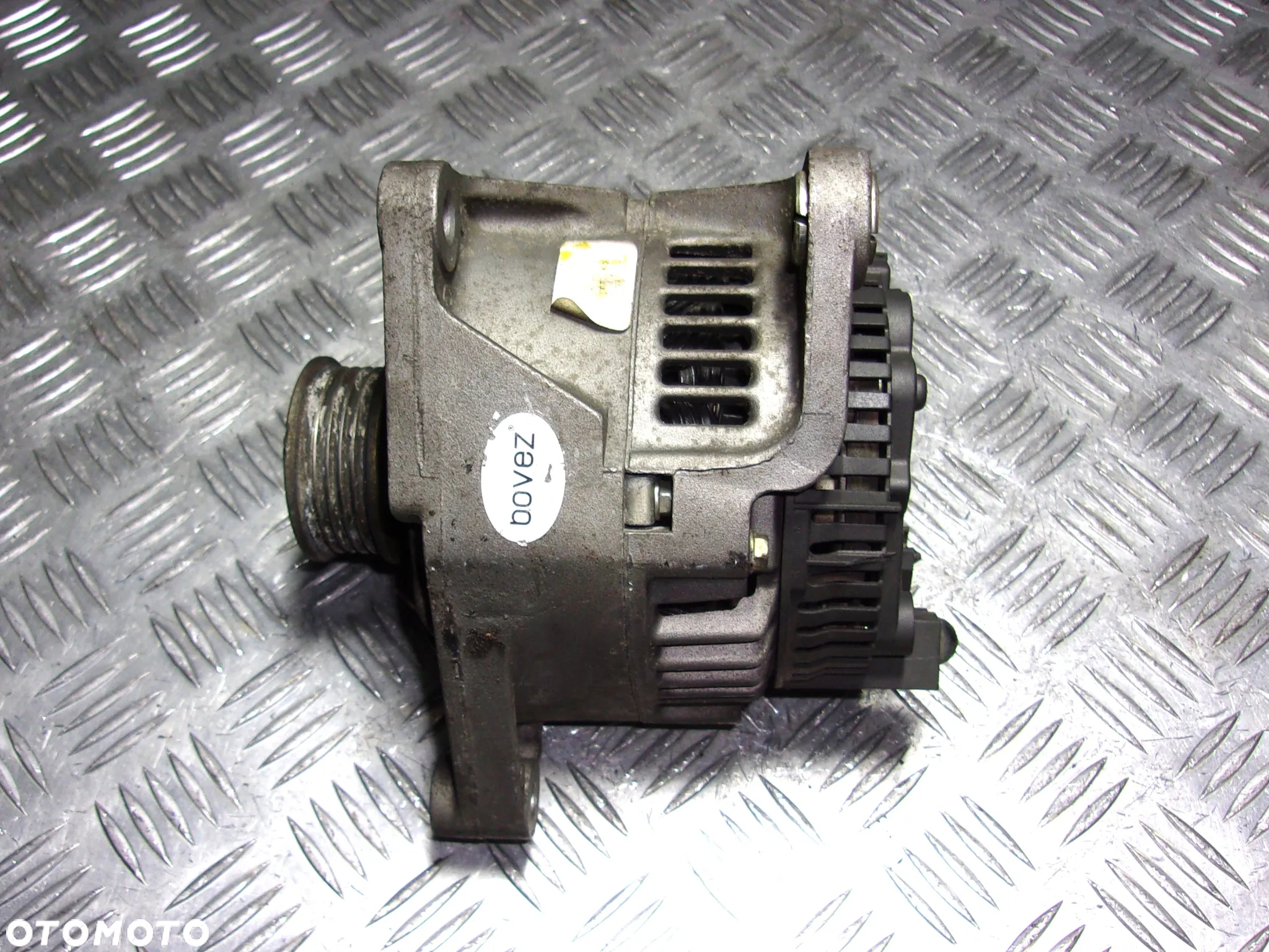 Audi A4 B5 A6 C4 C5 100 C4 alternator 1.6 1.8 1.8T 2.5 TDI 2.8 - 2