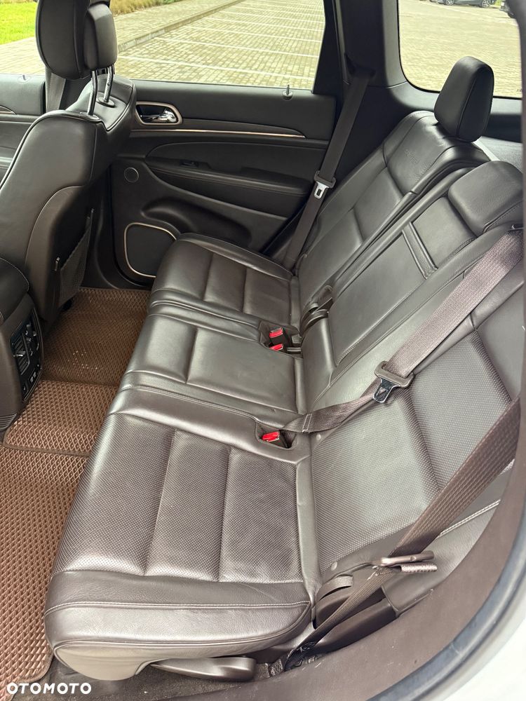 Jeep Grand Cherokee 3.0 CRD Overland Summit - 18