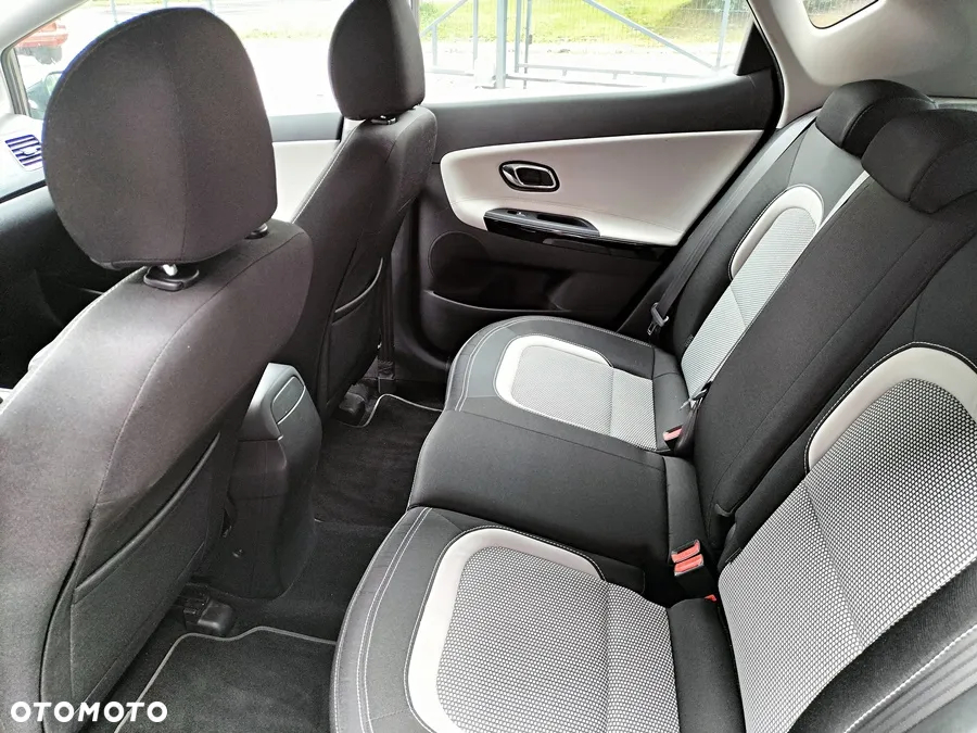 Kia Ceed - 20