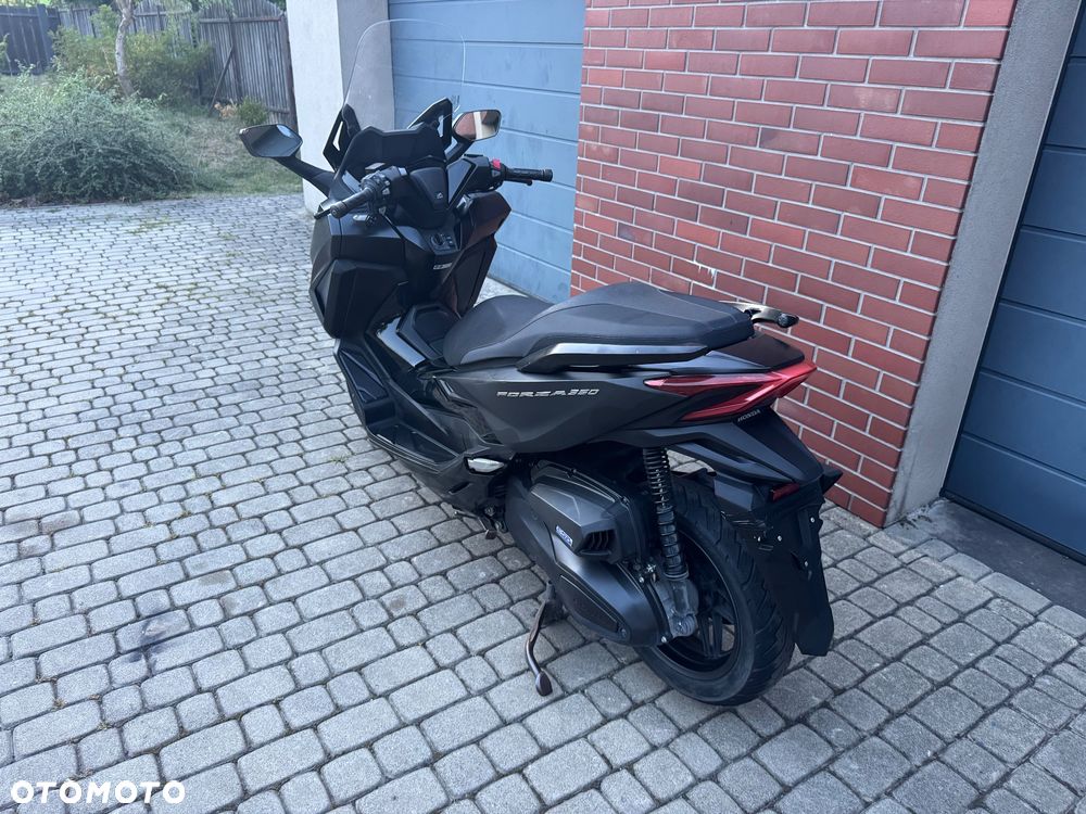 Honda NSS - 9
