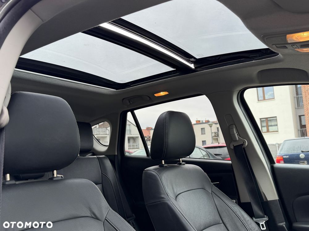 Suzuki SX4 S-Cross 1.6 DDiS 4x4 limited+ - 11