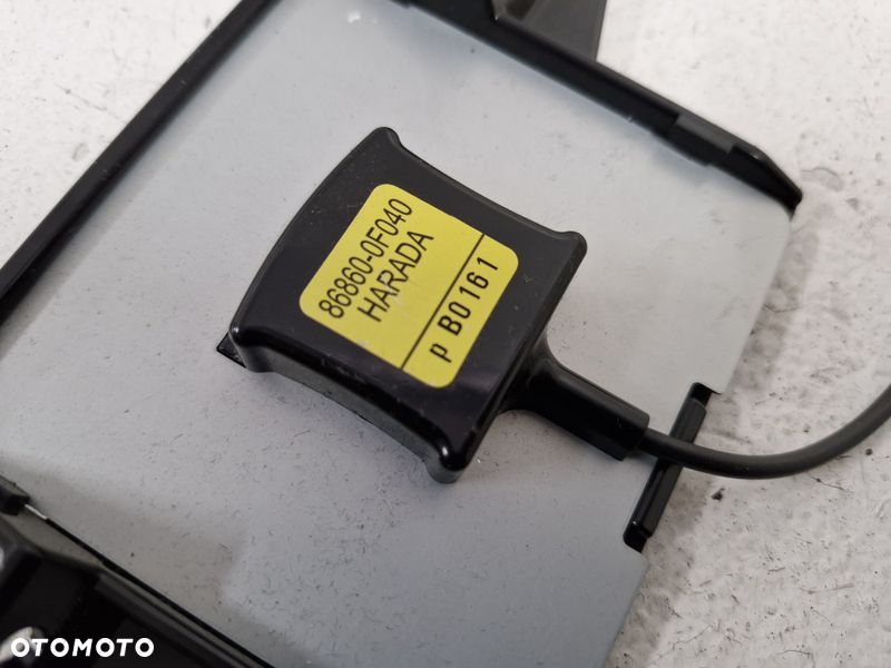 TOYOTA VERSO LIFT ANTENA MODUŁ GPS 86860-0F040 - 2