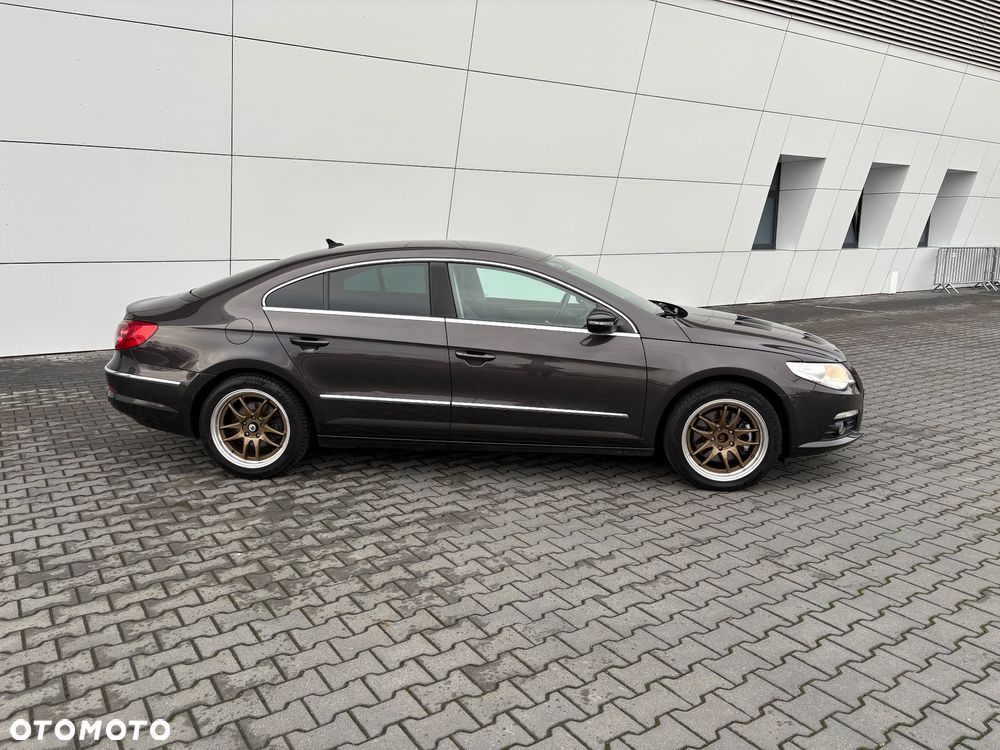 Volkswagen Passat CC - 3