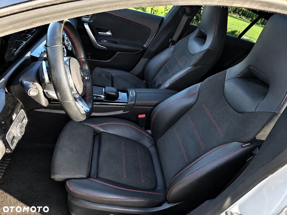 Mercedes-Benz CLA - 8