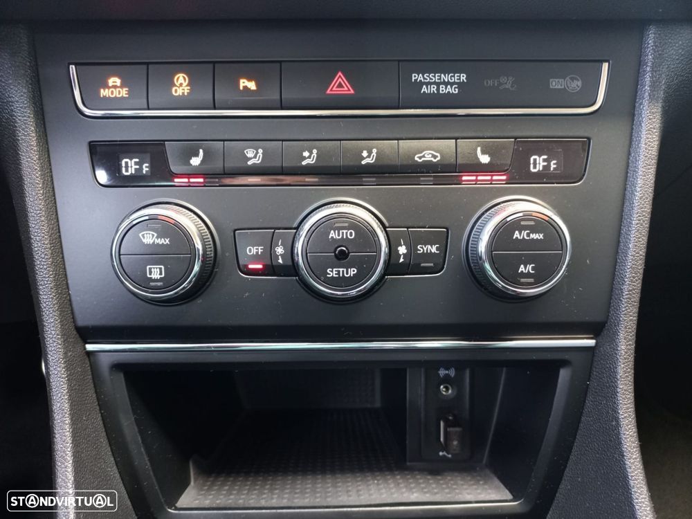 SEAT Leon ST 2.0 TDI FR S/S - 19