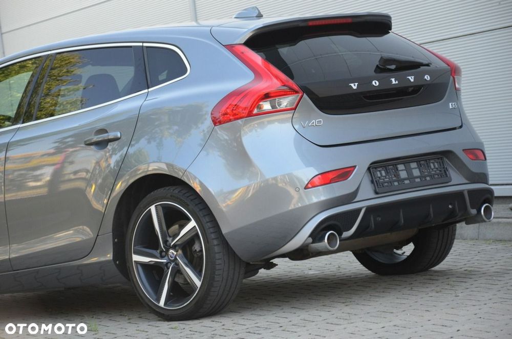 Volvo V40 - 8