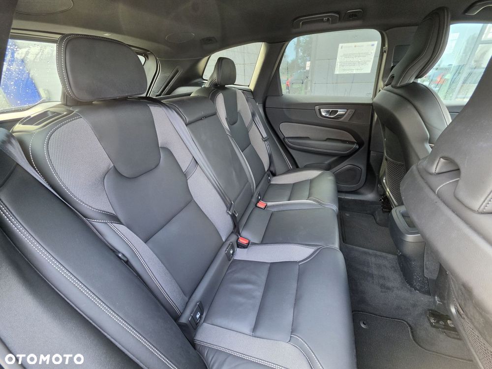 Volvo XC 60 - 12